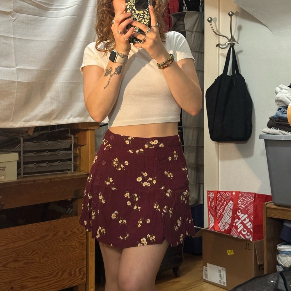Forever 21 Burgundy Floral Mini Skirt